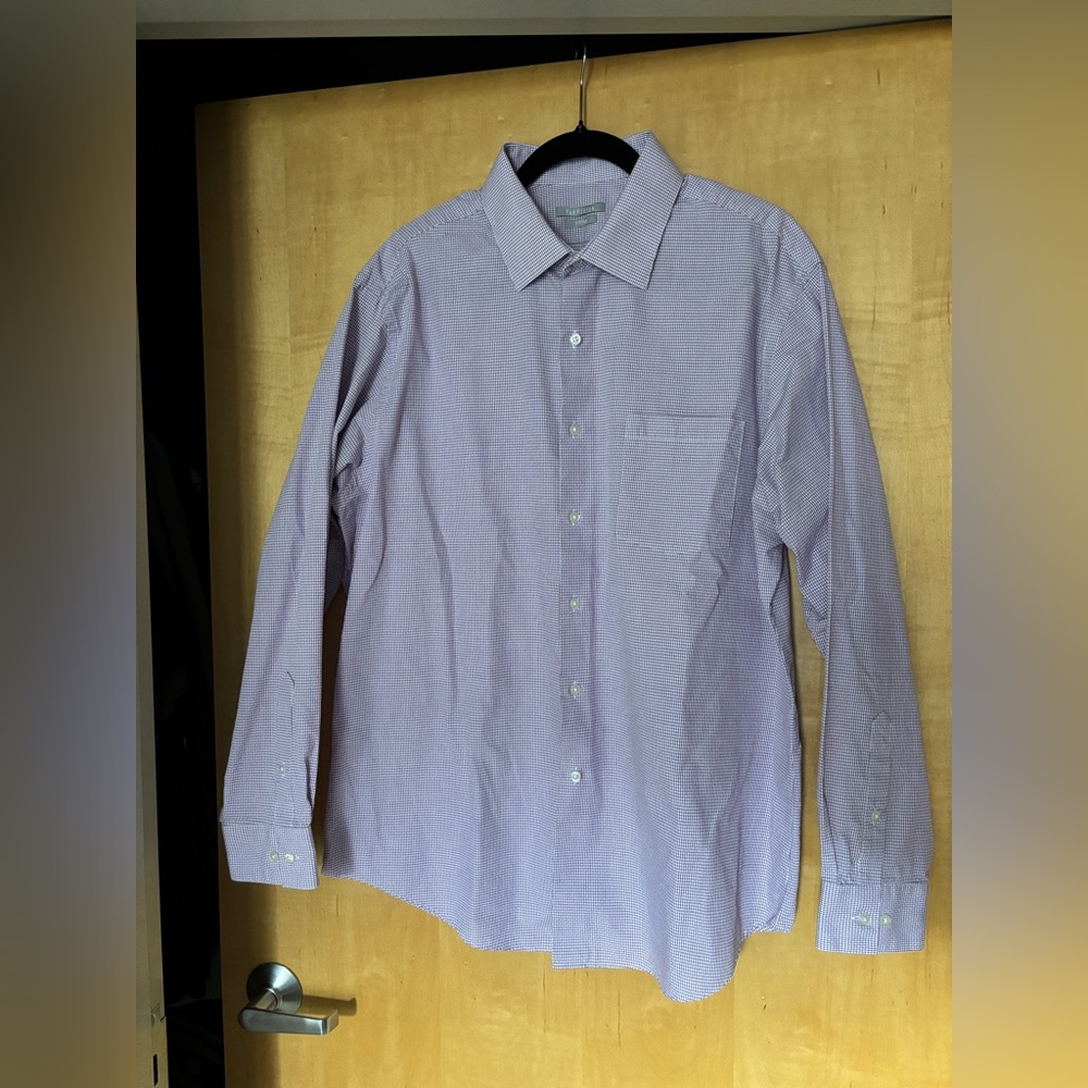 Van Heusen Men’s Fitted Dress Shirt